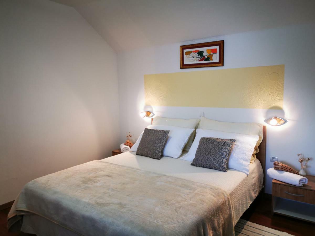 Guesthouse Samolov Vrhovine Luaran gambar
