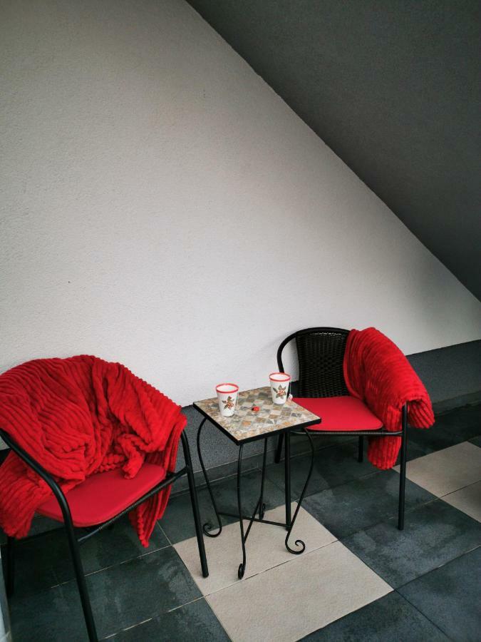 Guesthouse Samolov Vrhovine Luaran gambar